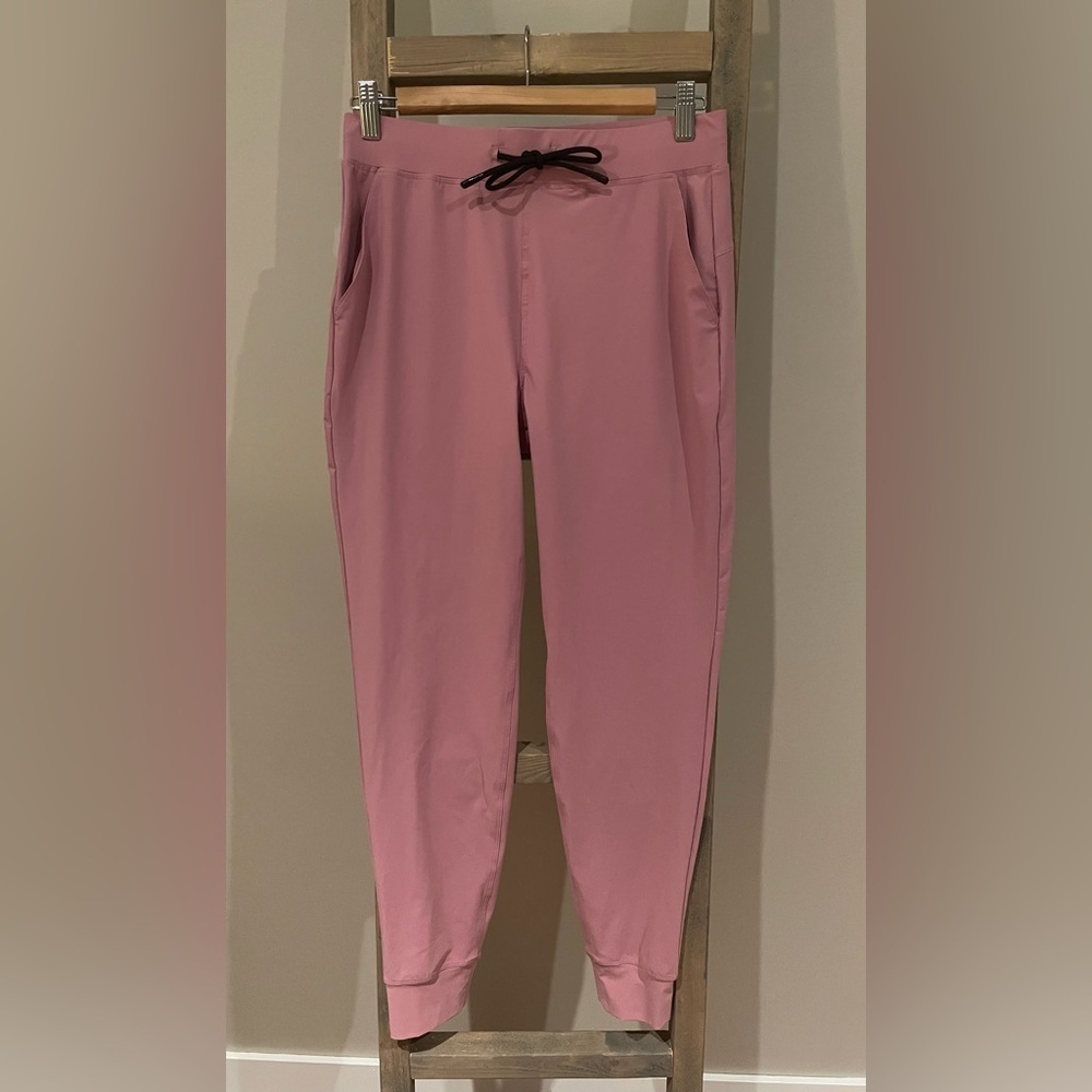 Greyson Phoenix pink Jogger nwt size xs